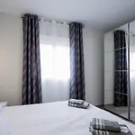 Apartment Mar De Lux A32 *
